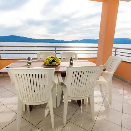 Premium Apartment