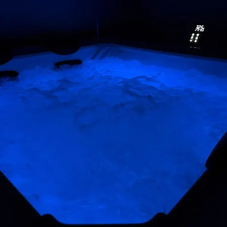 Premium شقة كومارنا